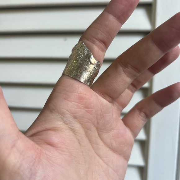 Silver ring - Picture 4 of 5